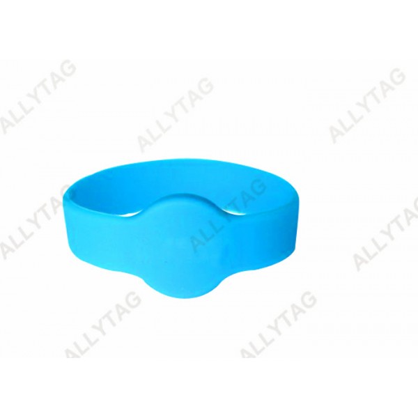 Passive NFC Tag13.56mhz RFID Silicone Wristband Waterproof For Mental Hospital